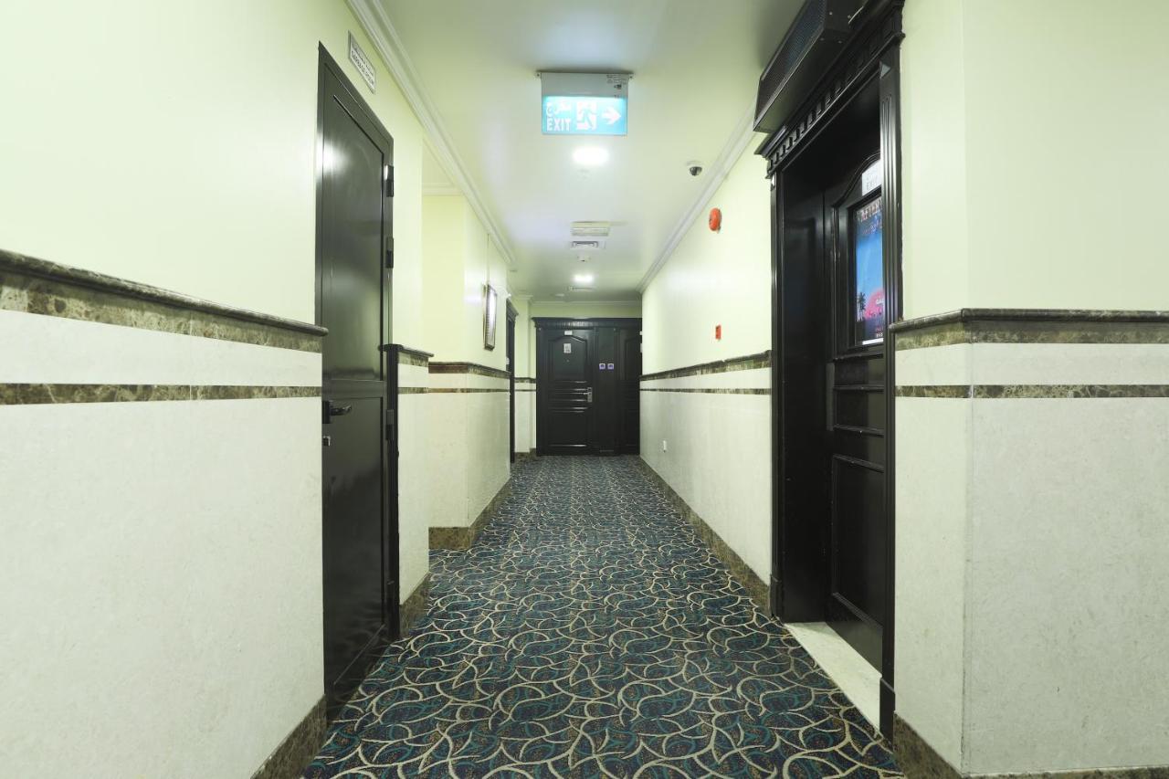 Eureka Hotel Dubai Exterior foto